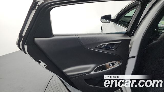Chevrolet Korea Malibu 2017 — photo 15