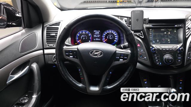 Hyundai i40 2016 — photo 19