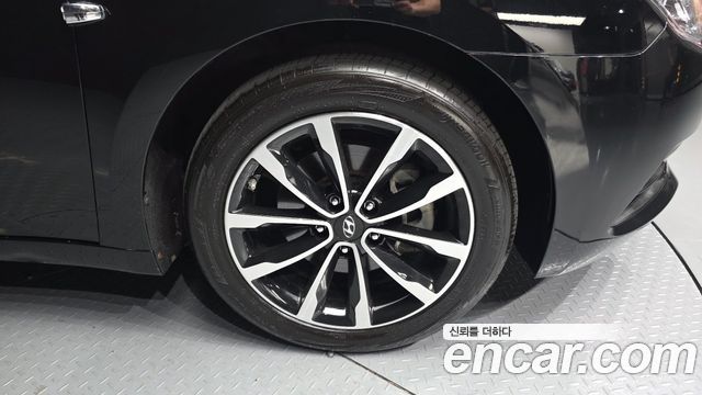 Hyundai i40 2016 — photo 7