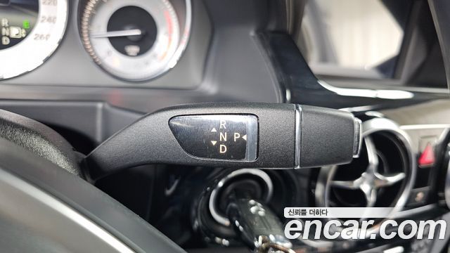 Mercedes-Benz GLK-Class 2014 — photo 9