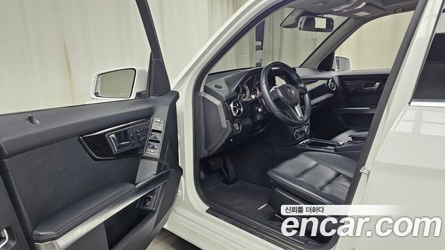 Mercedes-Benz GLK-Class 2014 — photo 10