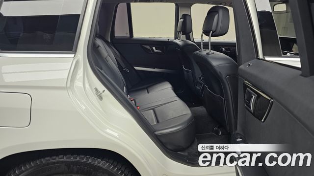 Mercedes-Benz GLK-Class 2014 — photo 11
