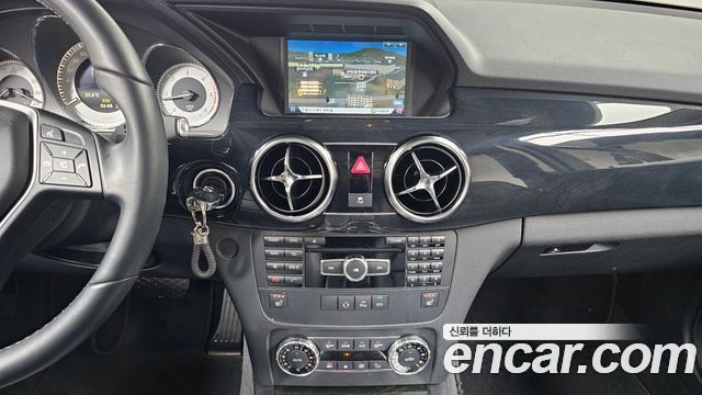 Mercedes-Benz GLK-Class 2014 — photo 13