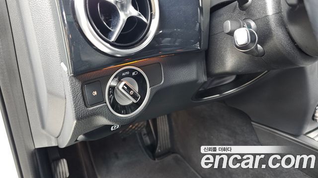 Mercedes-Benz GLK-Class 2014 — photo 17