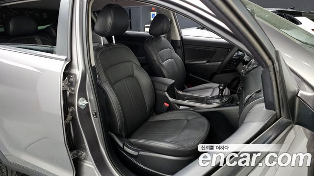 Kia Sportage 2012 — photo 10