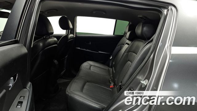 Kia Sportage 2012 — photo 12