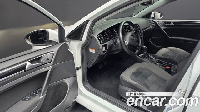 Volkswagen Golf 2016 — photo 10