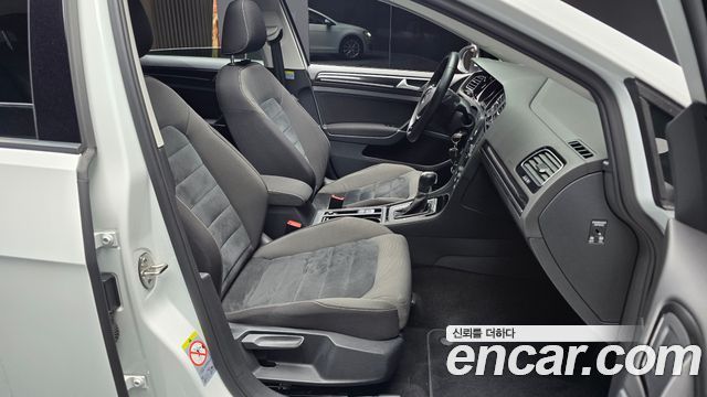Volkswagen Golf 2016 — photo 12