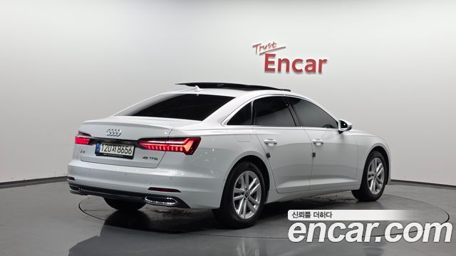 Audi A6 2023 — photo 2