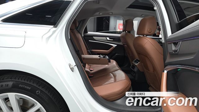 Audi A6 2023 — photo 17