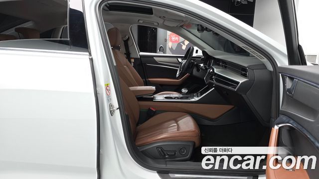 Audi A6 2023 — photo 16