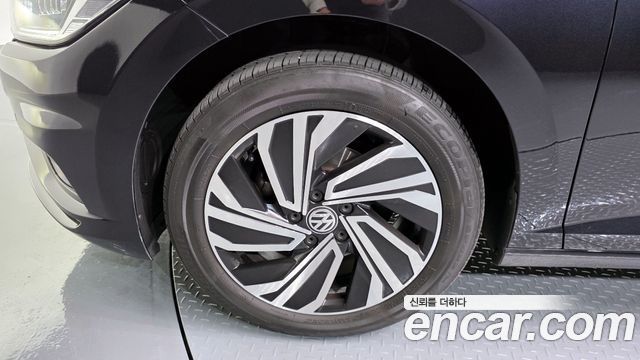 Volkswagen Jetta 2021 — photo 5