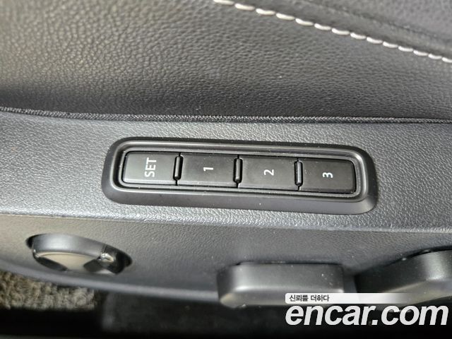Volkswagen Jetta 2021 — photo 45