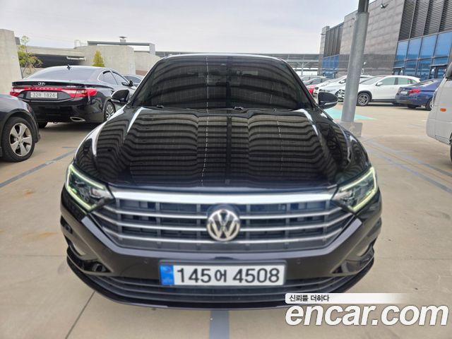 Volkswagen Jetta 2021 — photo 48