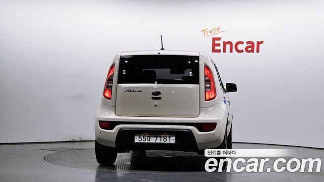 Kia Soul 2012 — photo 4