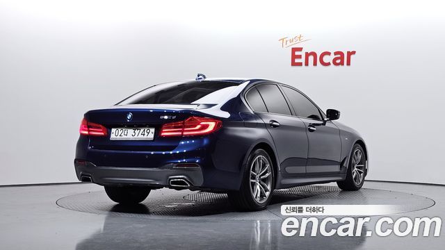 BMW 5-Series 2017 — photo 2