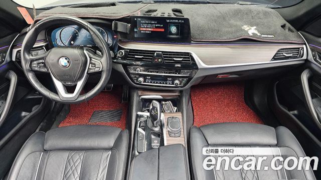 BMW 5-Series 2017 — photo 7