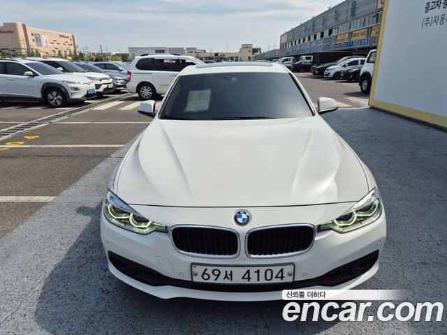 BMW 3-Series 2017 — photo 1