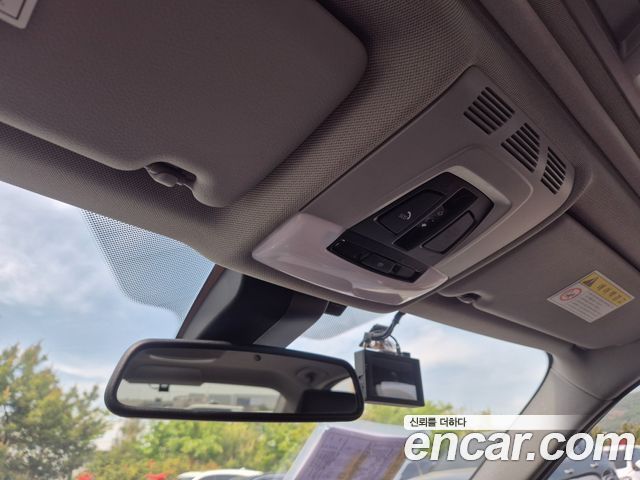 BMW 3-Series 2017 — photo 15