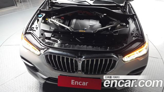 BMW X5 2022 — photo 6
