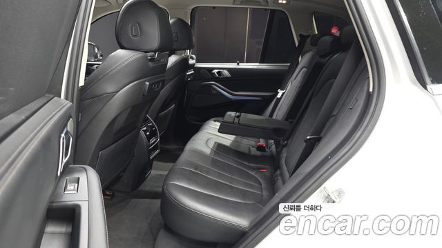 BMW X5 2022 — photo 18