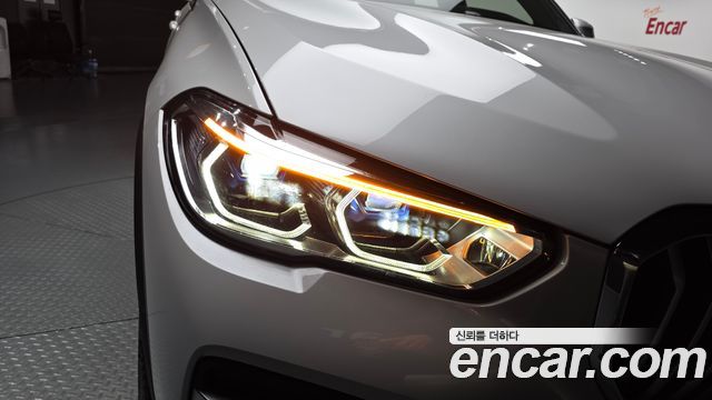 BMW X5 2022 — photo 8