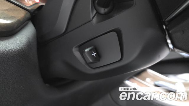 BMW X5 2022 — photo 31