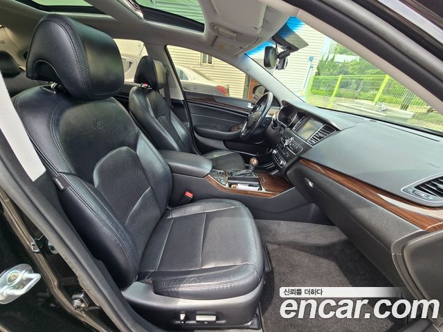Kia K7 2016 — photo 13