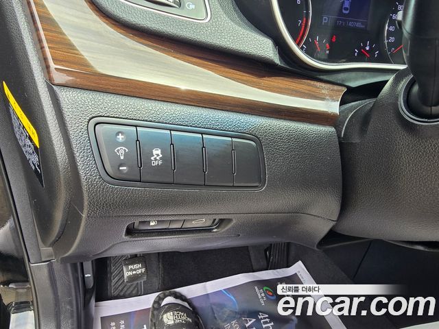 Kia K7 2016 — photo 16