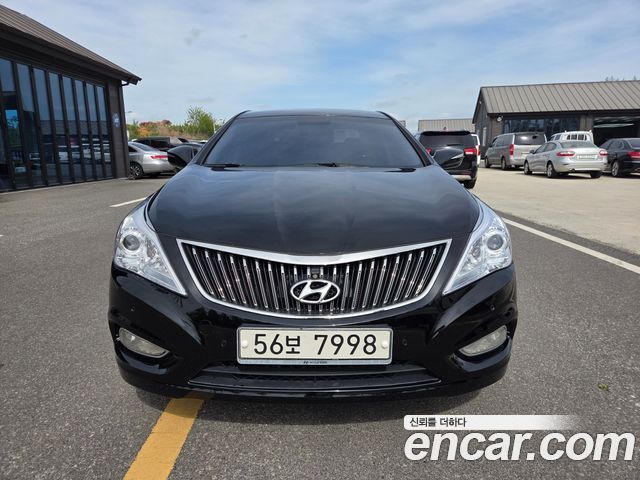 Hyundai Grandeur 2011 — photo 2