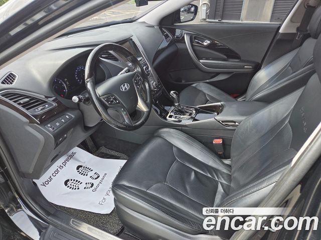 Hyundai Grandeur 2011 — photo 8