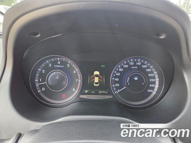 Hyundai Grandeur 2011 — photo 10