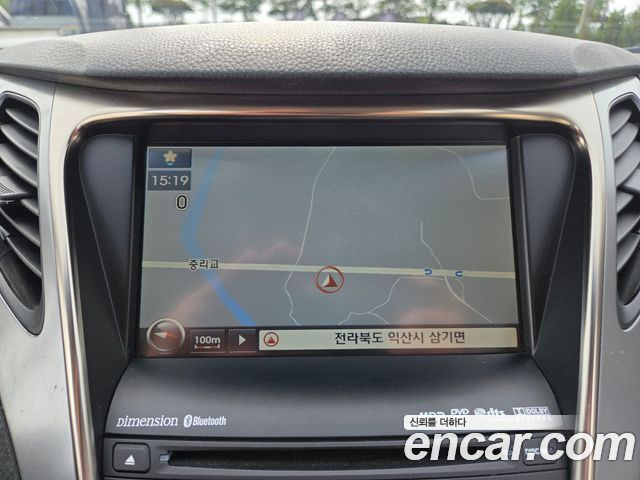 Hyundai Grandeur 2011 — photo 11