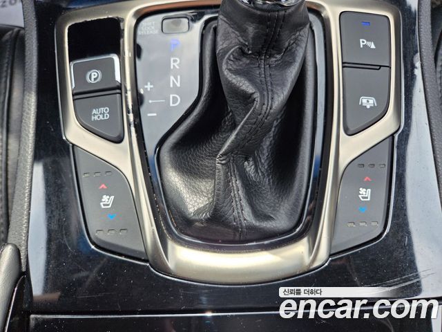 Hyundai Grandeur 2011 — photo 17