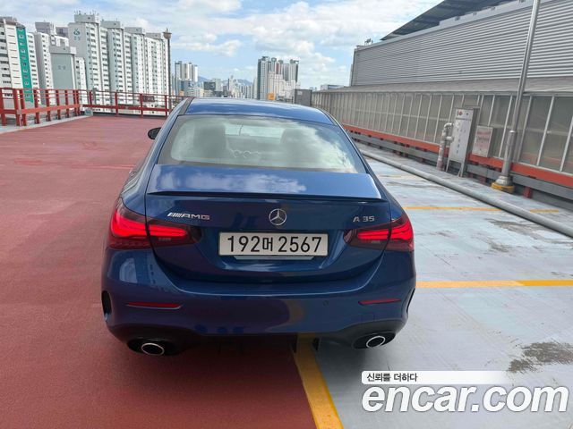 Mercedes-Benz A-Class 2025 — photo 3