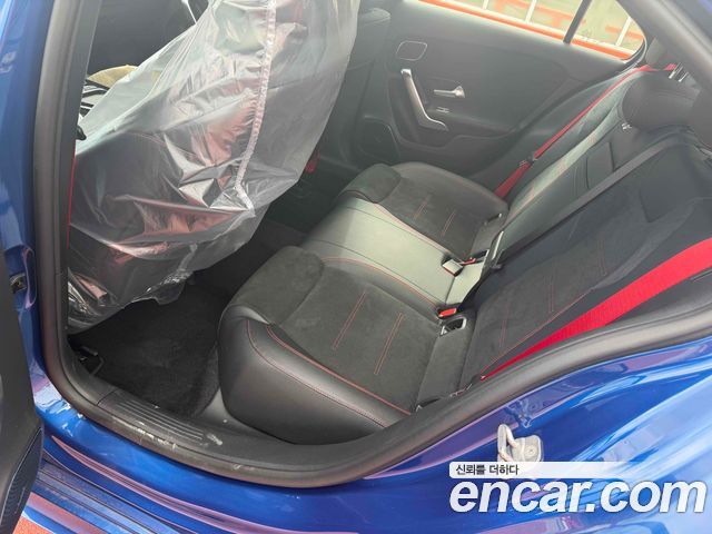 Mercedes-Benz A-Class 2025 — photo 5