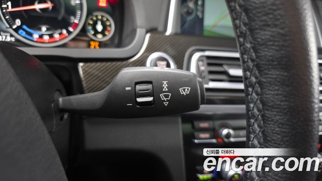 BMW 7-Series 2013 — photo 16