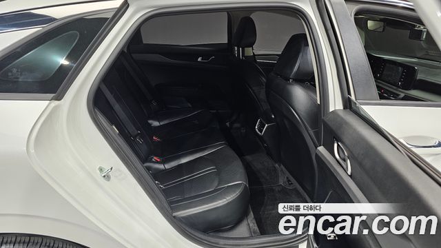 Kia K5 2021 — photo 17