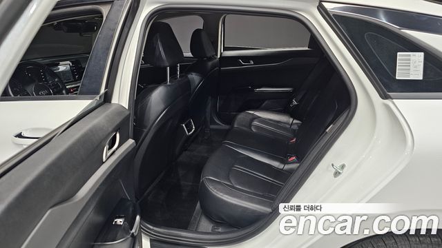 Kia K5 2021 — photo 18
