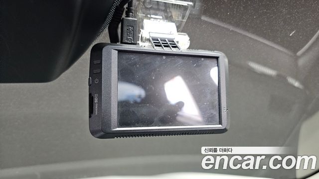 Kia K5 2021 — photo 23