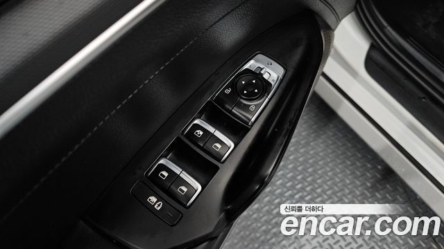 Kia K5 2021 — photo 25