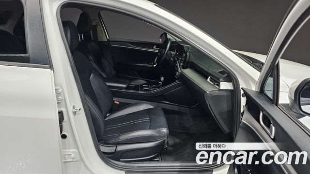 Kia K5 2021 — photo 16