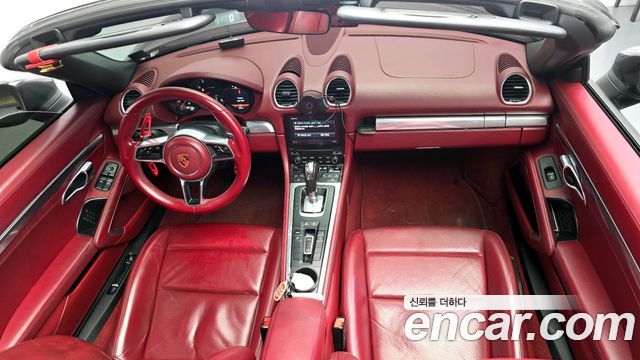 Porsche 718 2017 — photo 6