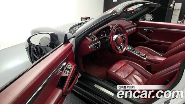 Porsche 718 2017 — photo 9