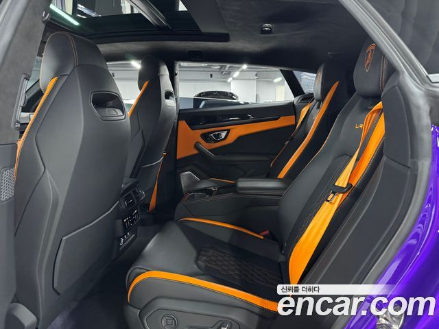 Lamborghini Urus 2024 — photo 13