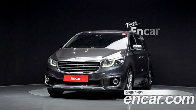 Kia Canival 2018 — photo 3