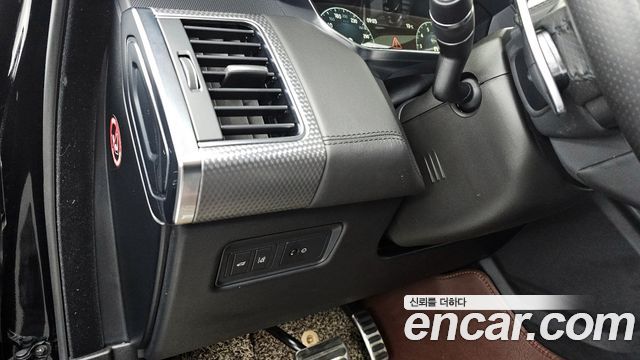 Land Rover Range Rover Sport 2017 — photo 29