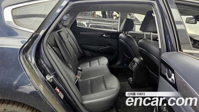 Kia K7 2020 — photo 18
