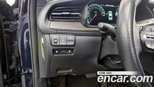 Kia K7 2020 — photo 22