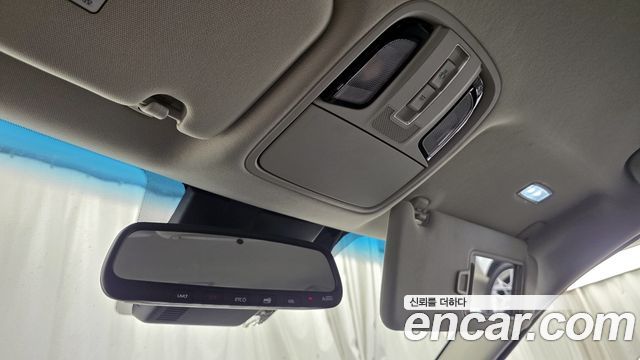Kia K7 2020 — photo 23